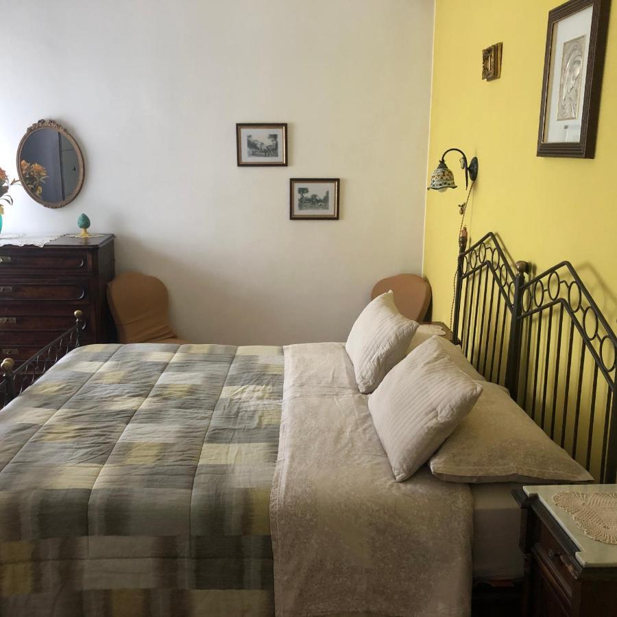 Apartment Parmense Bagian luar foto