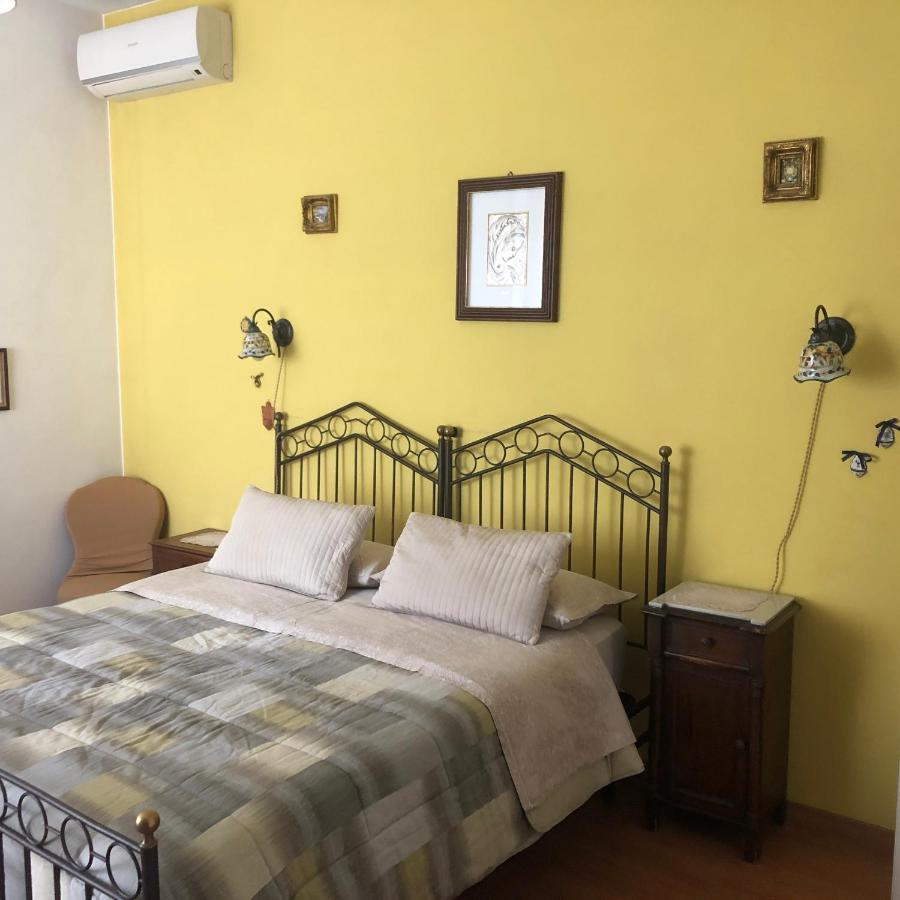 Apartment Parmense Bagian luar foto